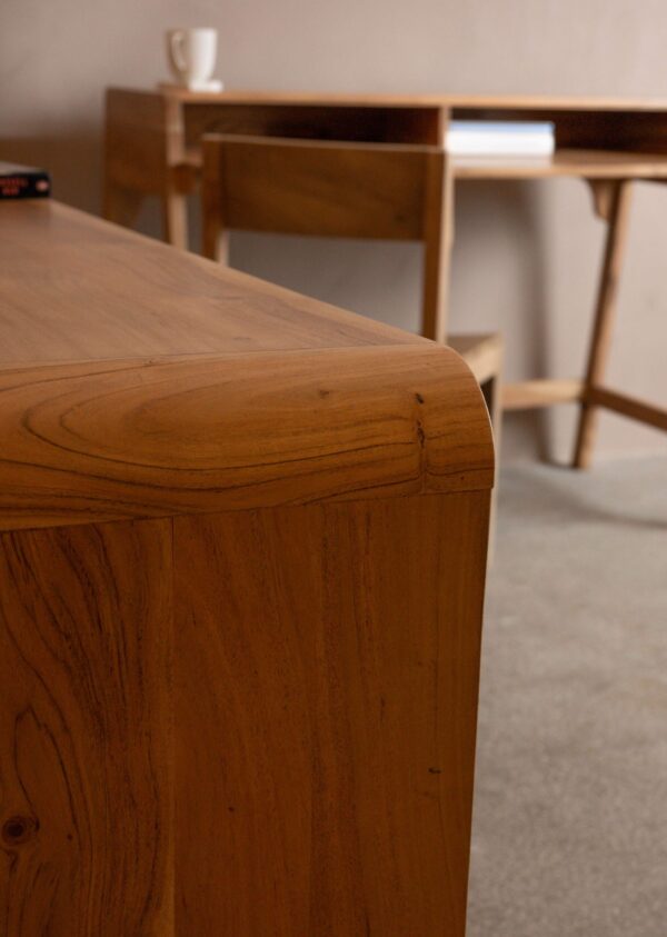 Decorative Details - Image 3