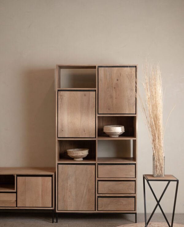 Livingroom Details